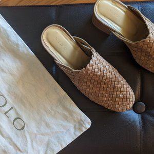 Nisolo All-Day Woven Heeled Mules - Barely Worn